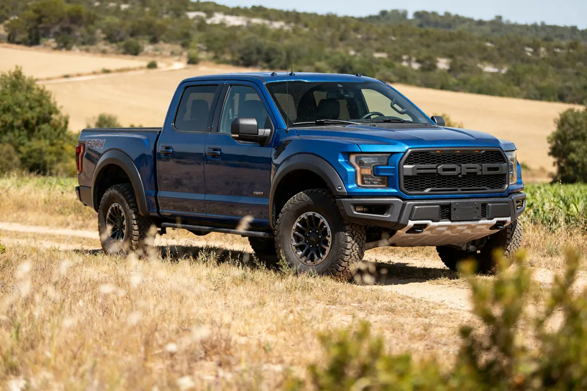 Ford Raptor 4 door : Puissance, prix et occasions 4×4