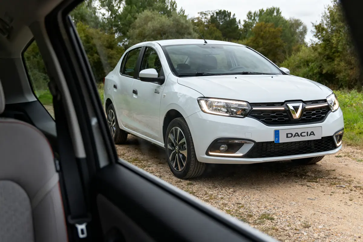 Nouveau Dacia Logan 2026 : design, prix et performances
